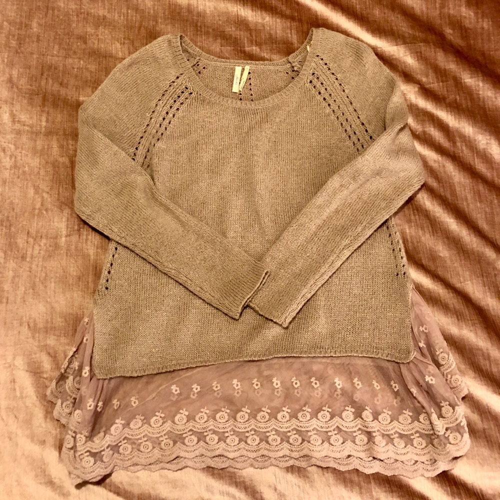 Sweater with lace detail